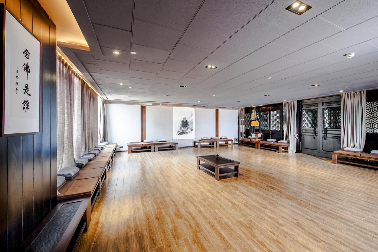 At Heart Zen Hotel Чэнду Экстерьер фото