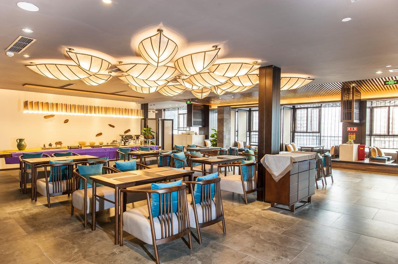 At Heart Zen Hotel Чэнду Экстерьер фото