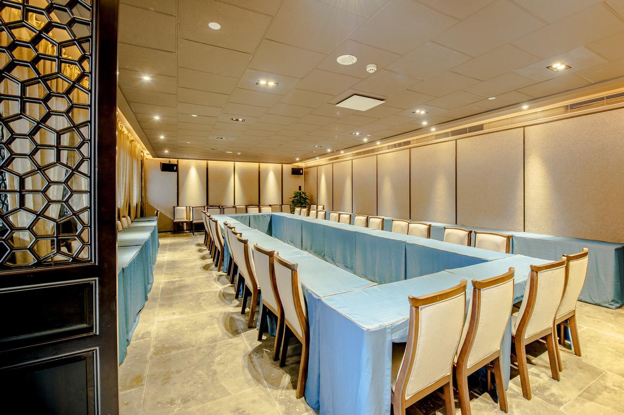 At Heart Zen Hotel Чэнду Экстерьер фото