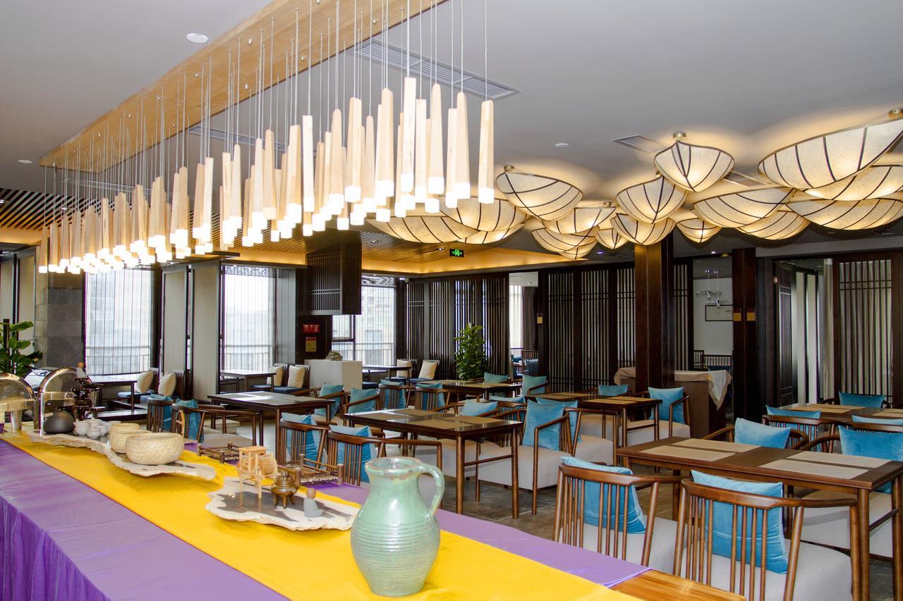 At Heart Zen Hotel Чэнду Экстерьер фото